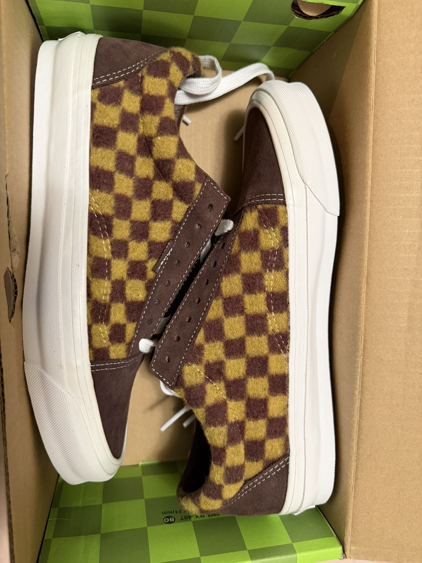 Vans Concept Brown