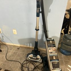 Shark Vacuum With Canister 