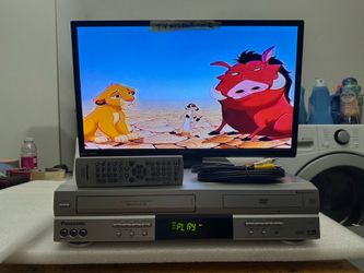 PANASONIC PV- D4743S DVD/VCR COMBO PLAYER 4 HEAD VHS W REMOTE, CABLES