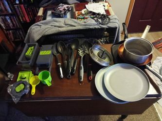 Kitchen Starter Bundle – Pots, Griddle, Utensils, Veggie Chopper, Plates – 20+ Pcs