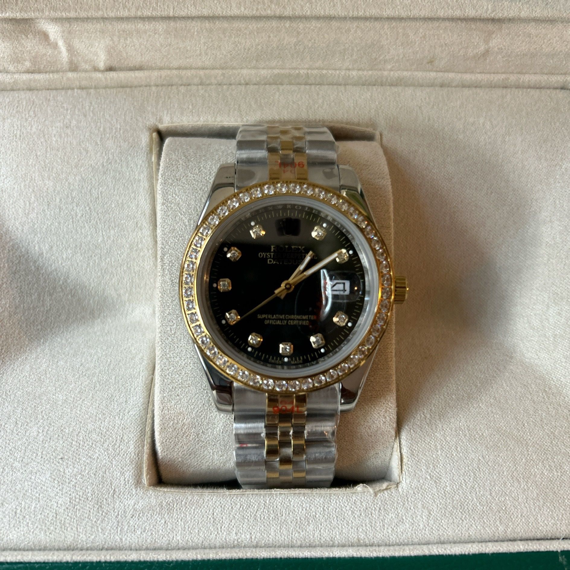 Luxury Timepiece With Lab Diamond Bezel
