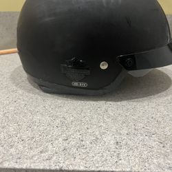 HD Helmet L. Bought to ride across TN. 14-20 Hours Worn