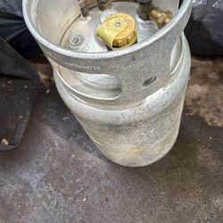 Forklift Propane Tank 10 Gal 