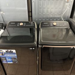 Samsung Washer And Electric Dryer Set