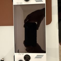 ASUS ROG Ally Z1 - Like New