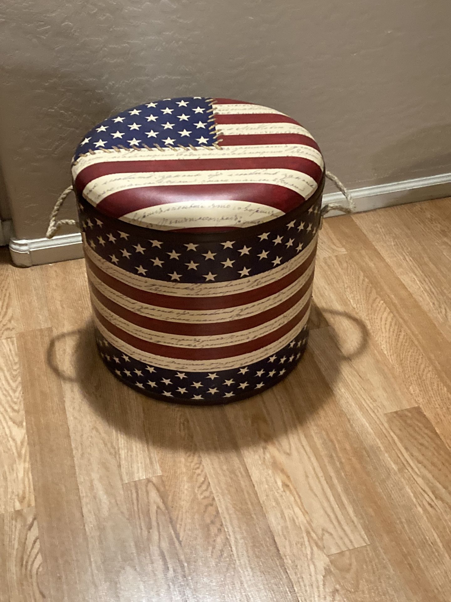 USA Flag Patriotic Storage Container And Ottoman