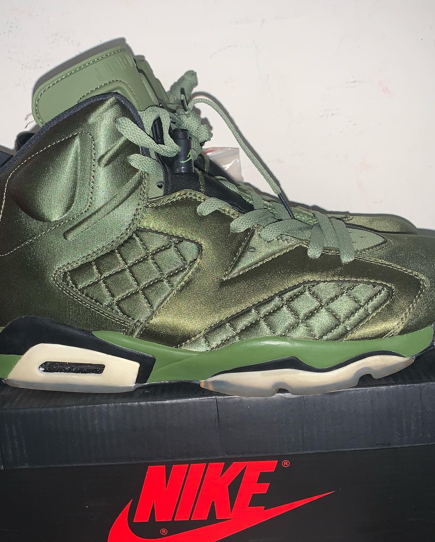 Air Jordan 6