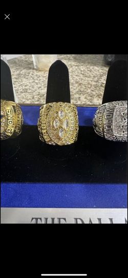 Dallas Cowboys Super Bowl Rings Replicas set Of All 5 Champion rings with  case for Sale in Dallas, TX - OfferUp