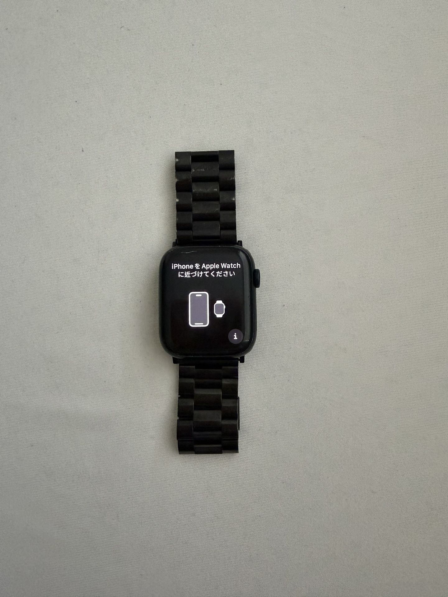 ⌚️ Apple Watch Series 8 – 45mm (Excellent Condition) 🔥