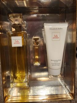 5TH AVE by Elizabeth Arden 3Parfum Spray for Women