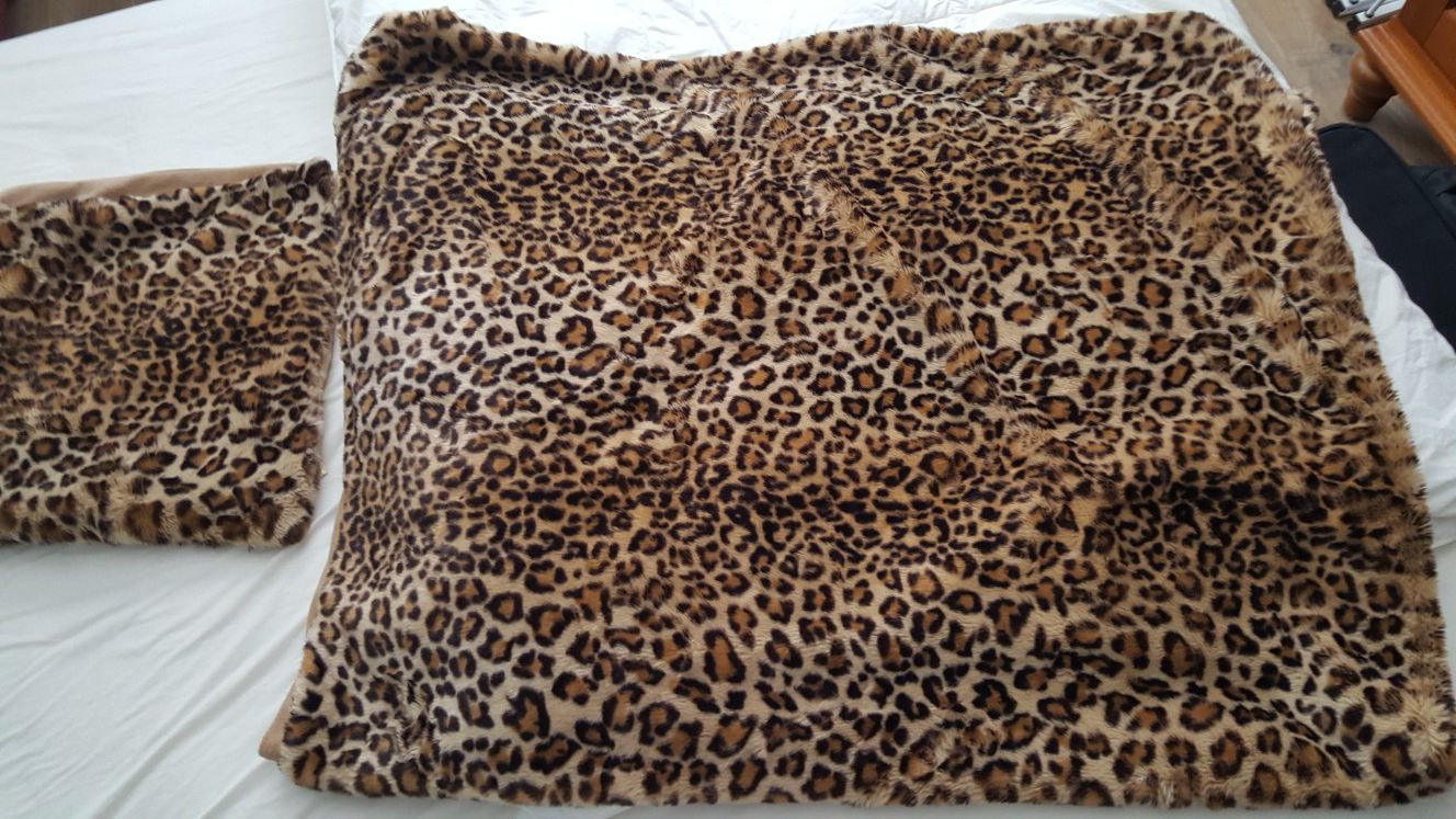 Leopard, fake fur, throw blanket and pillow cases