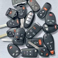 Car Keys - Remotes - Llaves - Controles