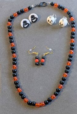 Halloween Beaded Jewelry Set