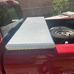 Truck tool box for sale