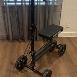 Rover Knee Scooter