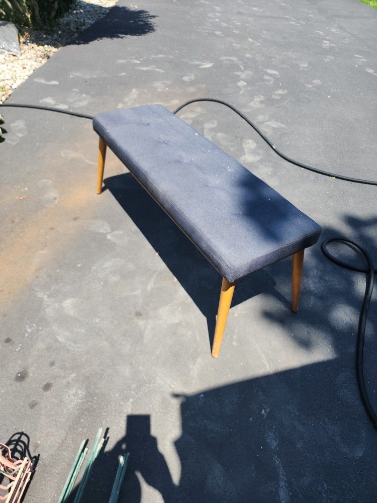 Bench 