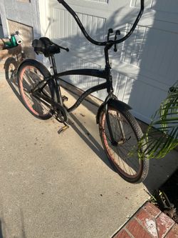 OC Northrock beach cruiser 26” wheels.