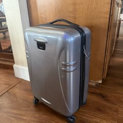 Tumi Tactics International 20" Hard Shell Spinner Carry-On Luggage 28220 SHL Grey Silver