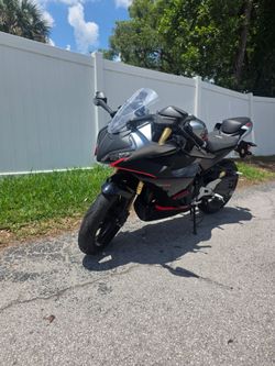 CFMOTO 450ss
