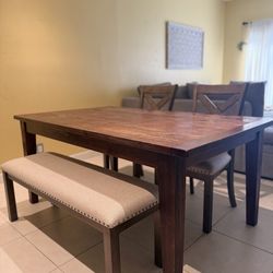 Dining Table + Bench / Chairs