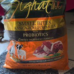 Zignature Kangaroo Limited Ingredient Formula Dry Dog Food, 12.5-lb bag