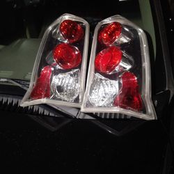  ESCALADE AFTERMARKET TAIL LIGHTS