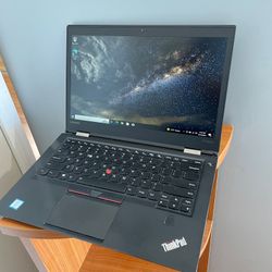 LENOVO X1 CARBON 14” 2017 i5-6300u 2.5Ghz 8GB 256GB SSD Windows 10 PRO