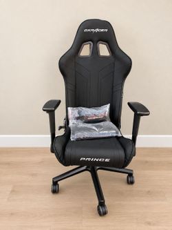 DXRacer Prince Gaming Chair – Never Used