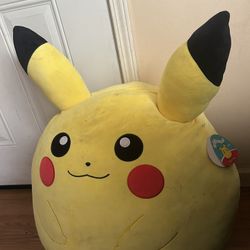 Pikachu Squish mallows 