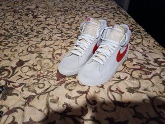 Nike s/b