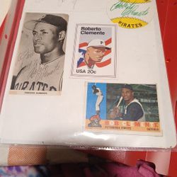 (3) ROBERTO CLEMENTE SIGNITURES (1] Page FROM Uc's Baseball Scrapbook. 