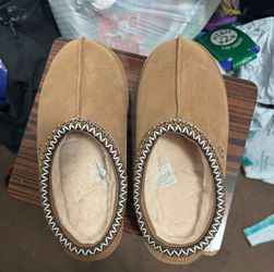 Ugg Tasman Slipper