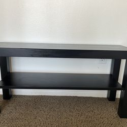 Black wood bench