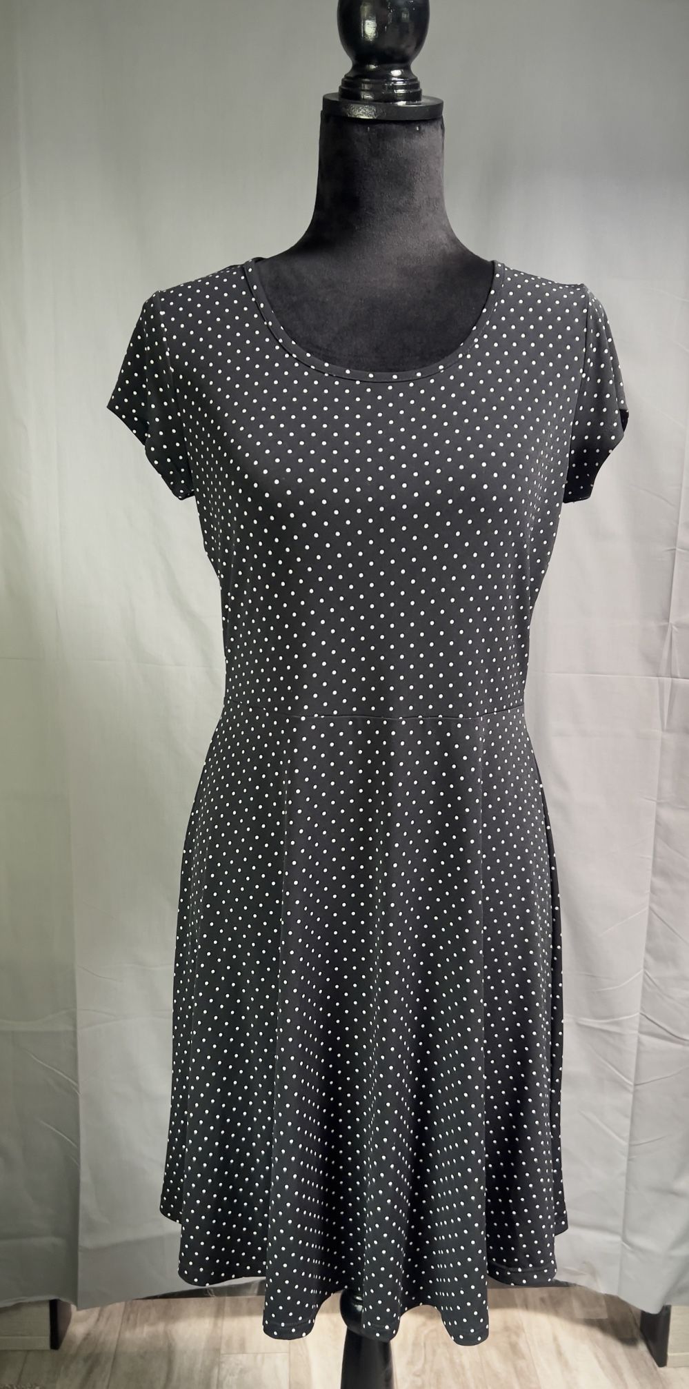 Michael Kors Size Medium Black and White Polkadot Fit and Flare Dress Flowing