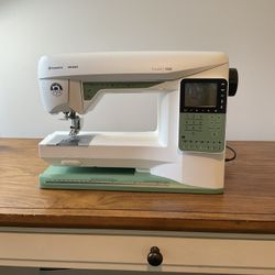 Husqaverna  Tribute 150C Sewing Machine 