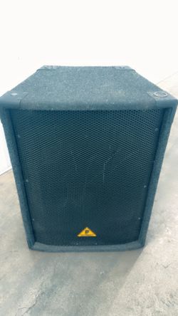 Behringer Eurolive Professional B1520 PRO  2-way speaker