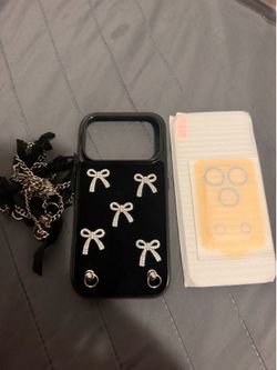 iPhone 17 pro bow