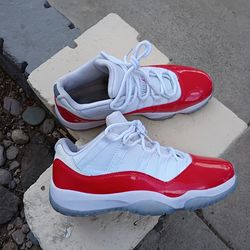 Jordan 11 Retro Low
