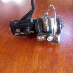 Fishing Reel 