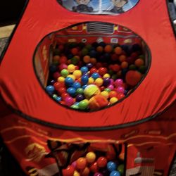Firetruck Pop Up Ball Pit With 400 Balls