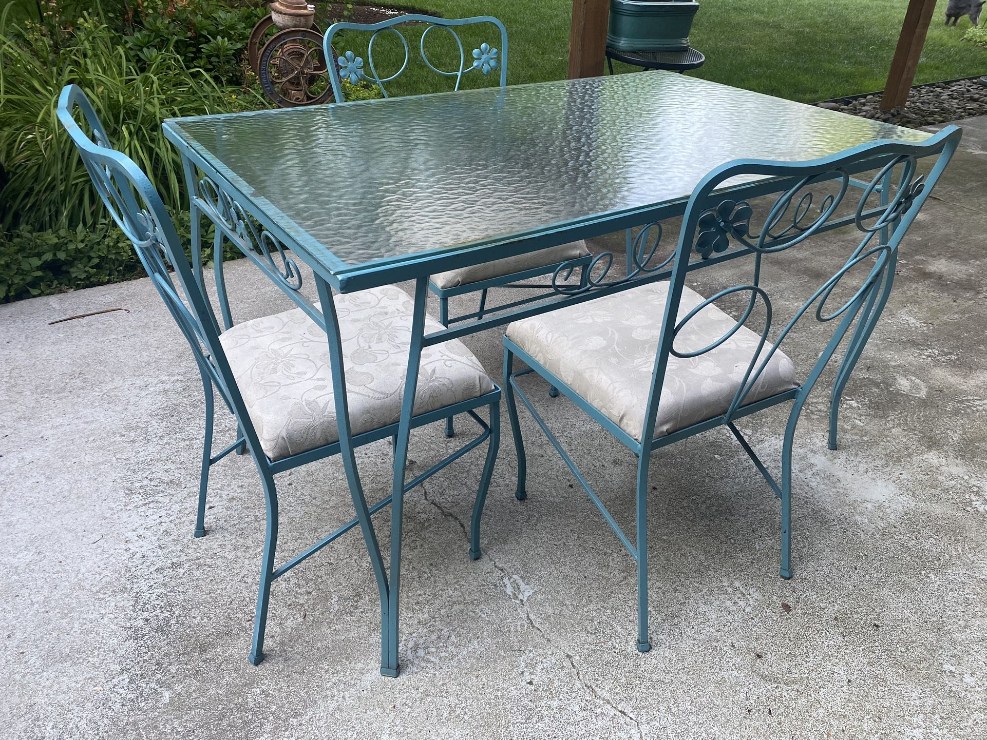 Vintage Patio Set by Lee of California