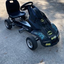Hauck Bat Mobile Pedal Go Kart Superhero Ride On Batman Vehicle for Kids, Black