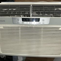 Frigidaire 10,000 BTU Window AC – Works Great, Cold Air ❄️