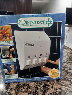 Shampoo dispenser