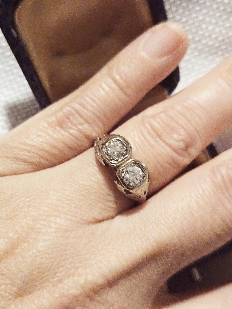 Art Deco European 14k Gold Diamonds Ring