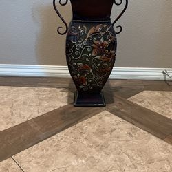  Vase