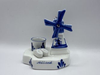 Mini Delft Blue Holland Windmill Figurine with Spinning Blades