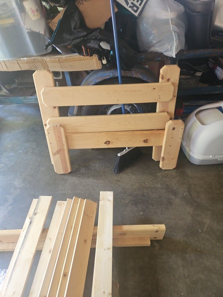 Twin Bed, Unfinished, Hardware Present.