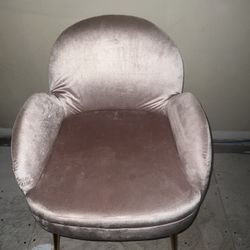 Pink Velvet Chair