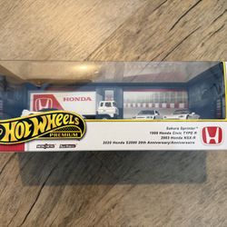 Hot Wheels Premium Honda Collector Display Set